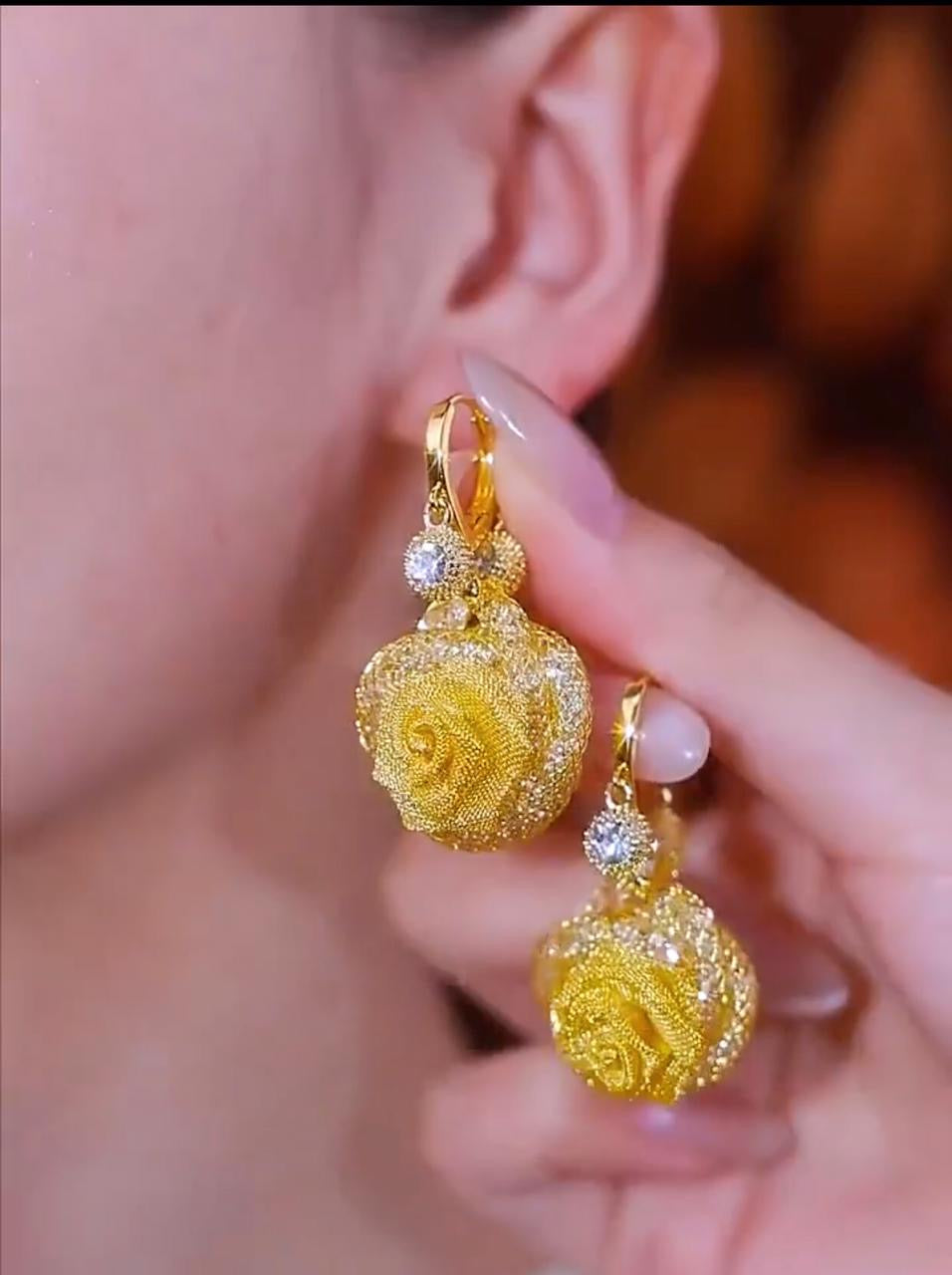 Golden Mesh Earrings(24K GOLD PLATED)