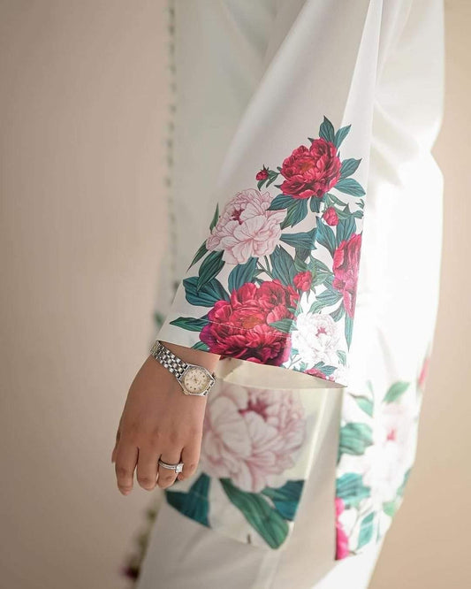 2 piece stiched silk suit