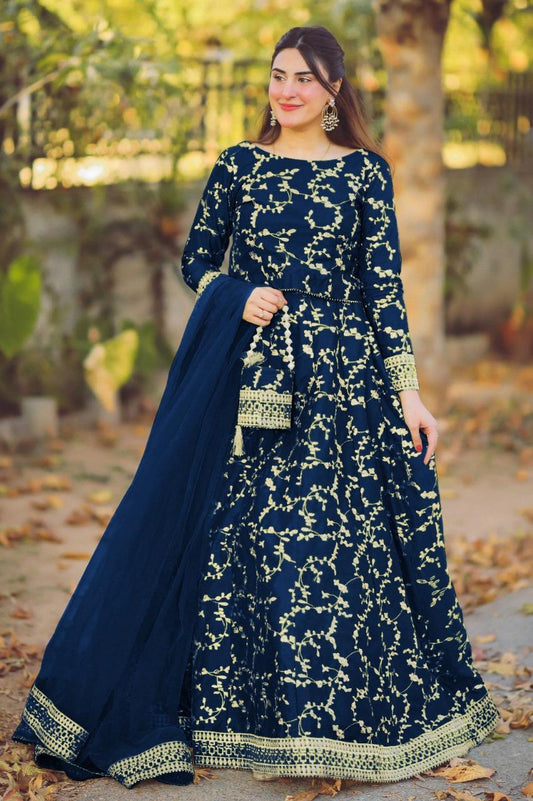 4 Piece stiched silk embroiderd lehnga