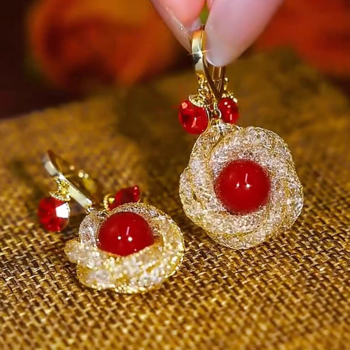 Zircon Earrings (24k gold plated)